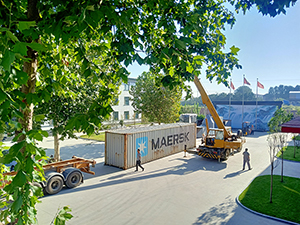 印度尼西亞石膏粉生產(chǎn)線發(fā)貨，今天裝了一個(gè)集裝箱，明天繼續(xù)。